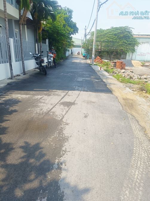 Bán đất full thổ cư Mt đường An Phú Đông 3 phường An Phú Đông quận 12 - 1
