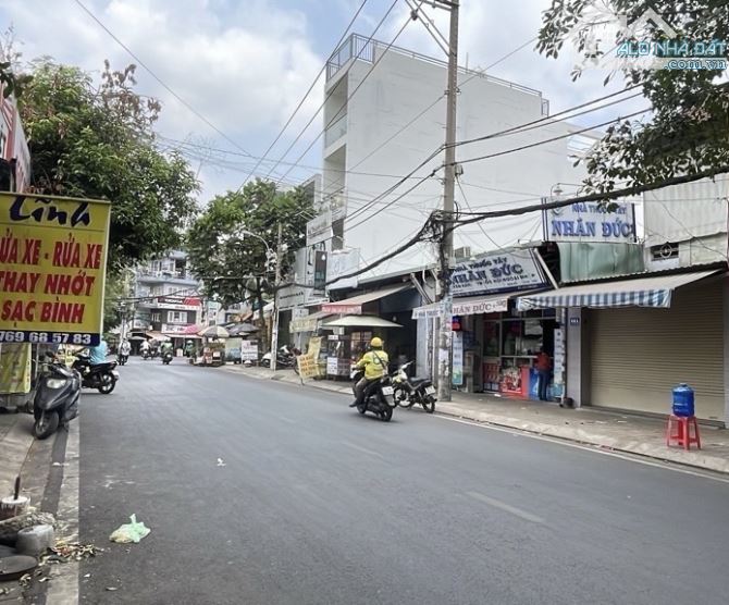 Bán nhà mặt tiền Nguyễn Văn Công, phường 3, Gò Vấp, 85m2, 4 tầng, giá 13.x tỷ - 1