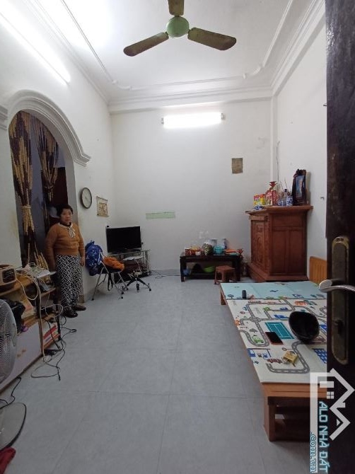 Bán nhà mặt ngõ 194 đội cấn Ba đình Hà Nội - 1