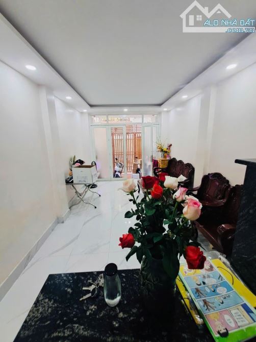Bán nhà hẻm xe hơi Bùi Thế Mỹ Tân Bình 52m2 đúc 4 tầng BTCT 7PN nhỉnh 9 tỷ TL - 1