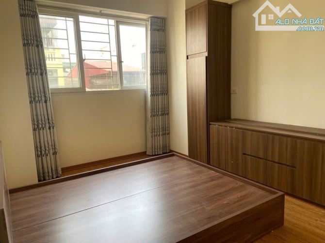 B.Á.N NHÀ  ĐAN PHƯỢNG , VÀI BƯỚC RA Ô TÔ,  , NGÕ THÔNG, DÂN XÂY Ở SƯỚNG 70M2, 6 TỶ 2 Ỷ - 1