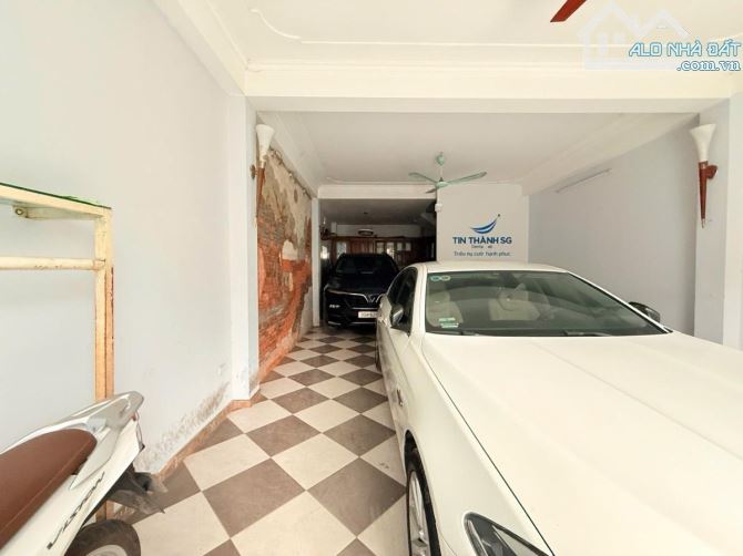 SIÊU PHẨM 6T THANG MÁY PHÂN LÔ Ô TÔ TRÁNH VỈA HÈ KD NGHĨA ĐÔ CẦU GIẤY 70M2 MT 5.5M 32 TỶ - 1
