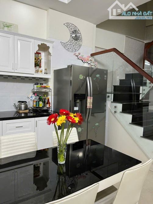 ĐỊNH CƯ Bán Nhà Đẹp 5 Tầng Xe Hơi Thông Kỳ Đồng, 41m2, 7.7 Tỷ - 1