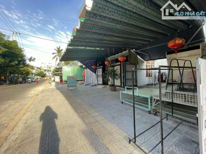 Cần bán nhà mt Kỳ Đồng, Thanh Khê, Đà Nẵng cách chợ 20m, gần trường, gần biển, ngay TTTP - 1