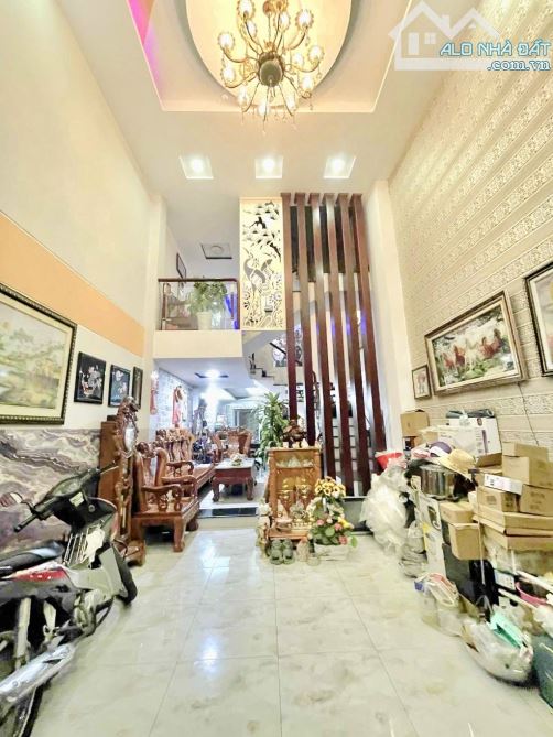 HẺM NHỰA 8M – OTO NGỦ TRONG NHÀ - SÁT VÂN CAO– GIÁP TÂN PHÚ –4x18M- 5 TẦNG-NHỈNH 7 TỶ - 1