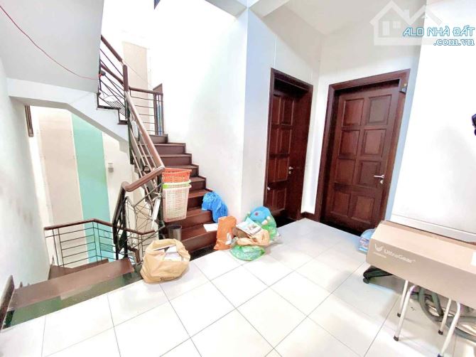 Biệt thự ngang lớn đường Xô Viết Nghệ Tĩnh, Phường 25, Quận Bình Thạnh đường 10m - 1