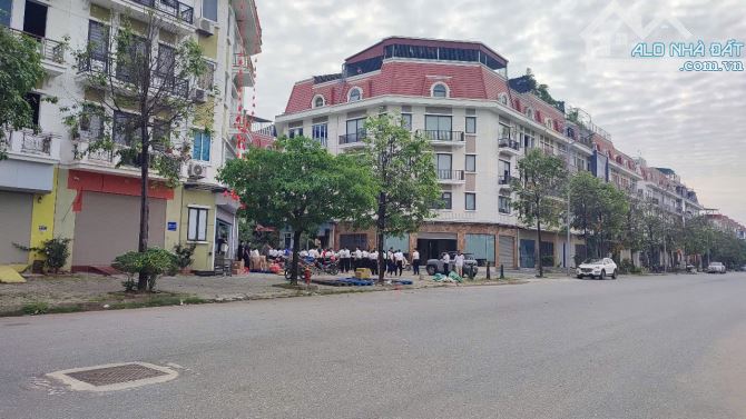 Rẻ 1 tỷ Bán nhanh LK Phú Lương 90m mt 7,2m đường 30m, hơn 20 tỷ - 1