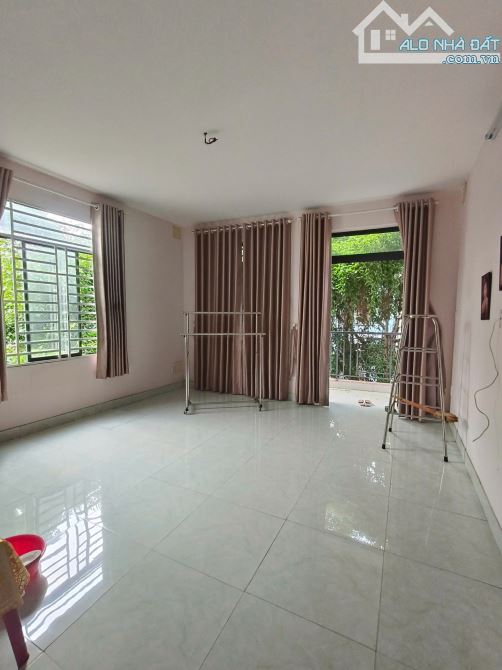 💎 MUA ĐẤT TẶNG 2 CĂN NHÀ, CHỈ 12,9 TỶ CHO 188M2 VỚI 9M MẶT TIỀN - 1