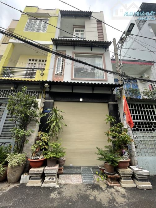 BÁN NHÀ SÁT MT QUANG TRUNG - HẠNH THÔNG TÂY - 4M x 9M - 4 TẦNG - 1 TRỤC - CHỈ 6.150 TỶ - 1