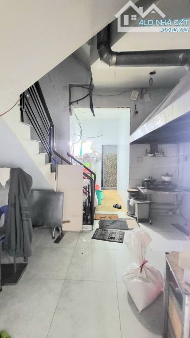 MẶT TIỀN ĐỀ THÁM CẦU ÔNG LÃNH -4.2*15m - 3 TẦNG - CHỈ 13 TỶ (thương lượng chính chủ) - 1