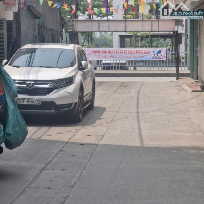BÁN NHÀ 4 TẦNG OTO TRÁNH , CÁCH GA NHỔN 500, KHU PHÂN LÔ QUÂN ĐỘI - 1