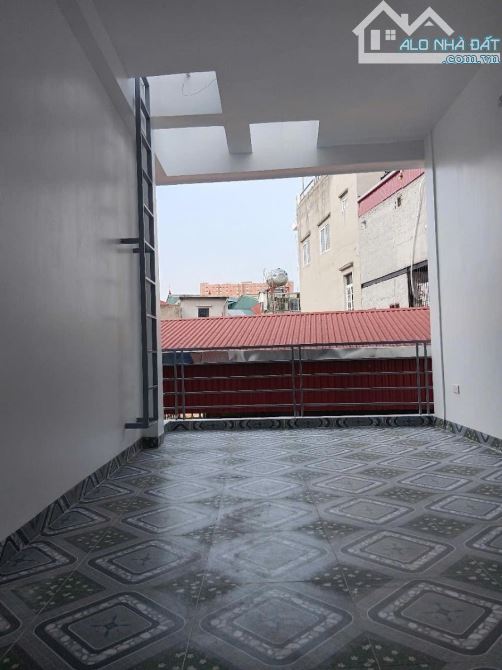HÀNG NÓNG Cầu Giấy cần bay nhanh 40m2x5tầng , Mt 6m giá chỉ 9tỷ - 12