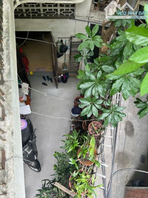 Bán đất tặng nhà, lô góc, mặt tiền rộng, nở hậu tại Võ Thị Sáu, 22,6 tỷ, 102m2, giá tốt - 15