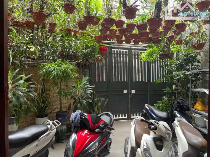 Bán đất tặng nhà, lô góc, mặt tiền rộng, nở hậu tại Võ Thị Sáu, 22,6 tỷ, 102m2, giá tốt - 18