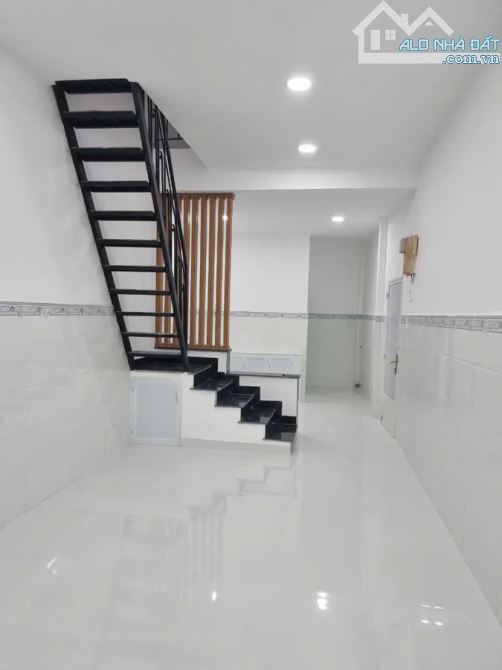 🔥 DUY NHẤT! NHÀ MỚI 3 TẦNG TRẦN HƯNG ĐẠO Q1 - HẺM THÔNG BÙI VIỆN - GIÁ CHỈ 6 TỶ! 🔥 - 2