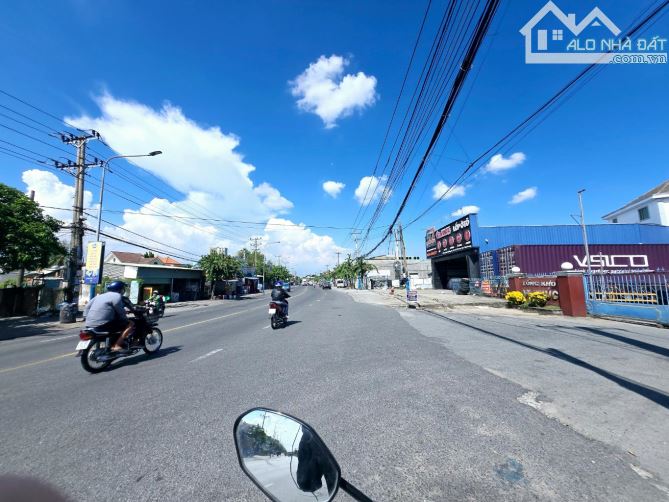 TRUNG TÂM DĨ AN - ĐT743A & NGUYỄN TRÃI - MẶT TIỀN LÔ GÓC 28M x 110M - CHỈ 75 TỶ - 2
