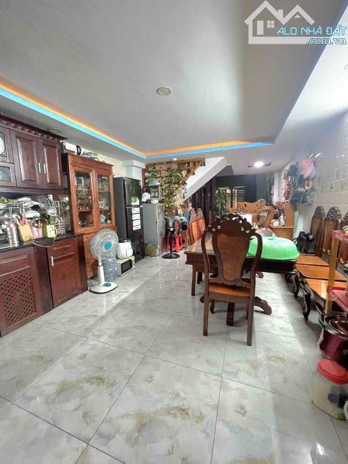 Nhà 5 Tầng – Hẻm 8m – 73m² – Gần Nguyễn Sơn - Tân Phú  – Chỉ 7.95 Tỷ - 2
