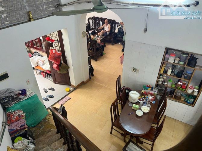 Bán đất tặng nhà, lô góc, mặt tiền rộng, nở hậu tại Võ Thị Sáu, 22,6 tỷ, 102m2, giá tốt - 2