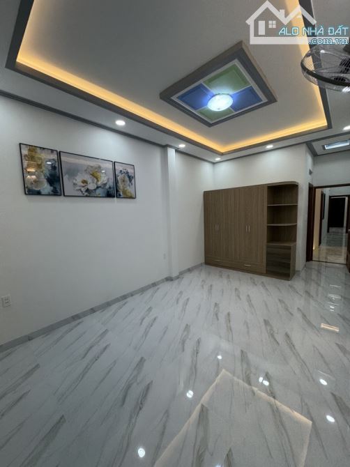 Nhà 3 Tấm – 84m² – Gần Aeon Mall Tên Lửa - Bình Tân – Chỉ 8.75 Tỉ - 2