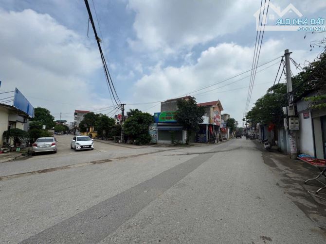 BÁN NHANH LÔ ĐẤT ĐẸP TUYỆT VIEW HỒ OTO TRÁNH MAI LÂM 66M - 1