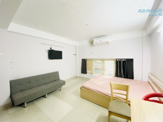 Mặt tiền Tân Sơn Q. Tân Bình, 6T - 100m2 dòng tiền 80tr chỉ 180tr/m2 - 2