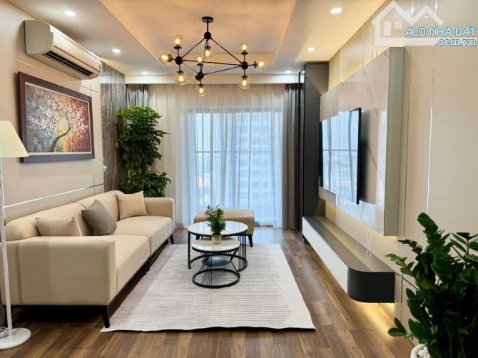 CĂN HỘ CHUNG CƯ CAO CẤP GOLDSMARK CITY - 3PN, 2 WC - SẴN NỘI THẤT - LÔ GÓC - GIÁ HƠN 7 TỶ - 2