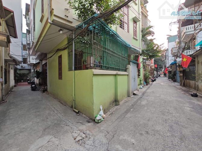 CẦN BÁN ĐẤT HIỆN TRANG NHÀ C4 NGAY ĐƯỜNG LỚN BÀ TRIỆU QUẬN HÀ ĐÔNG - GIÁ TỐT NHẤT KHU VỰC - 2