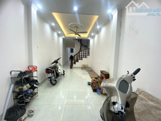 Tôi chính chủ cần bán nhà 4 tầng, 48m, ở sướng, kinh doanh đỉnh cao, Khương Đình - 2