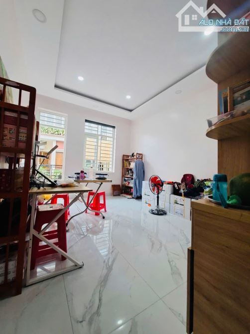 Bán nhà hẻm xe hơi Bùi Thế Mỹ Tân Bình 52m2 đúc 4 tầng BTCT 7PN nhỉnh 9 tỷ TL - 2