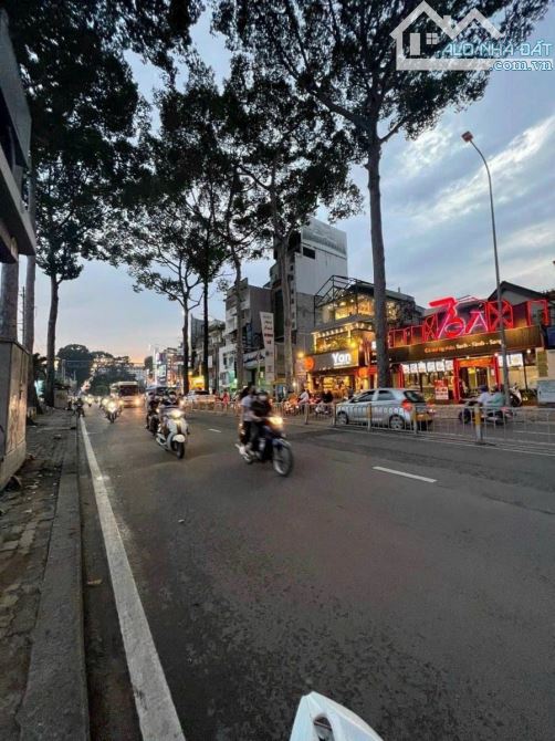 Căn duy nhất ! Bán nhà 2 mặt tiền kinh doanh MInh Phụng - 9,2 x 16m- 4 tầng - P9, Q11 - 2