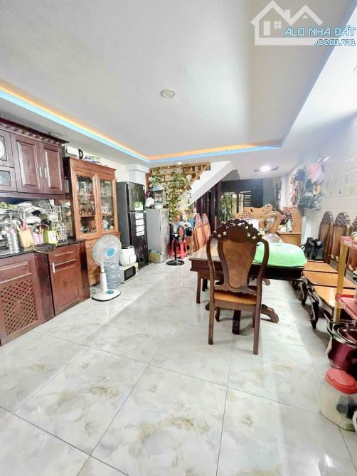 HẺM NHỰA 8M – OTO NGỦ TRONG NHÀ - SÁT VÂN CAO– GIÁP TÂN PHÚ –4x18M- 5 TẦNG-NHỈNH 7 TỶ - 2