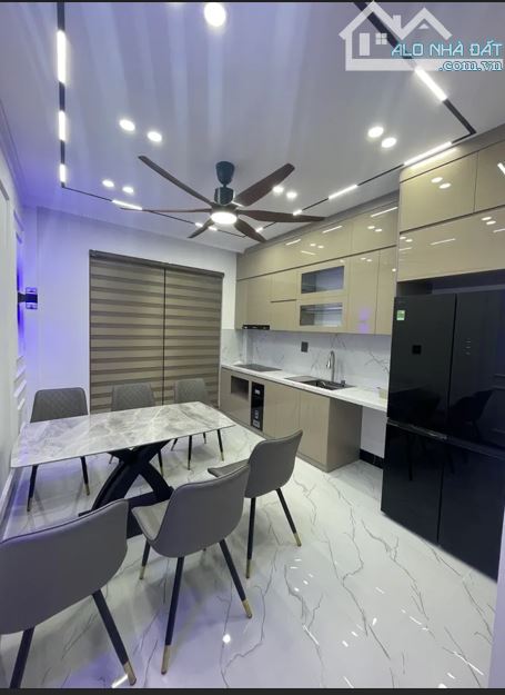 Bán Nhà Ngọc Thụy Thang Máy Ô Tô Đỗ CỔNG 36M2 6T  8.9 tỷ Long Biên - 2