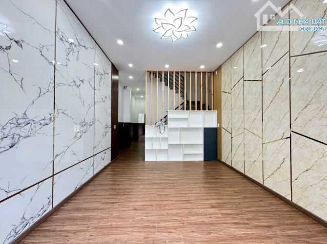 NHÀ 1 TRỆT 1 LẦU – ĐƯỜNG 18 THẠNH MỸ LỢI – 88M² NỞ HẬU – HẺM 5M – CHỈ 7.99 TỶ - 2