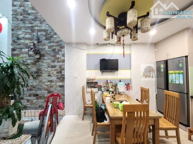 BÁN NHÀ 3 TẦNG ĐẸP – DT 119M² – KIỆT ÔNG ÍCH KHIÊM – GẦN PHÚ GIA – TRUNG TÂM HẢI CHÂU - 2