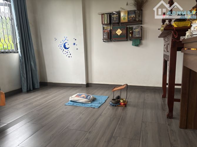 Nhà giá tốt đối diện KĐT Đông Tăng Long, 68m² đất – 110m² sàn – Sổ riêng - giá chỉ 4.35 tỷ - 2