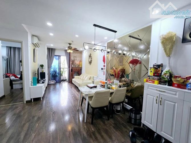 CHUNG CƯ CAO CẤP NGUYỄN TUÂN – THOÁNG ĐẸP – 65M – TẦNG CAO – GIÁ 6,7 TỶ - 3