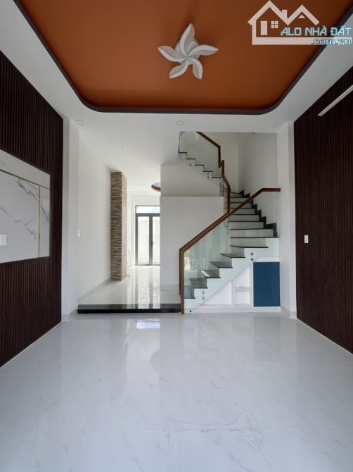 🌟 NHÀ 3 TẦNG MỚI TINH – ĐƯỜNG XE HƠI 7M – NGUYỄN XIỂN NGAY VINHOMES GRAND PARK 🌟 - 3