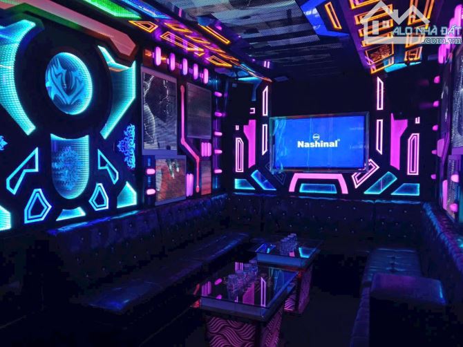 Chỉ 13.5 tỷ có MTKD quán KARAOKE 4 tầng DT 40 triệu 80m2 gần trường Nguyễn Du vị trí VÀNG. - 3