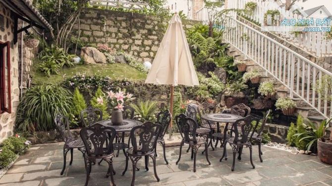 CĂN BIỆT THỰ ĐÁ CỔ KÍNH ĐỘC LẠ GIỮA PHỐ ĐÀ LẠT - 3