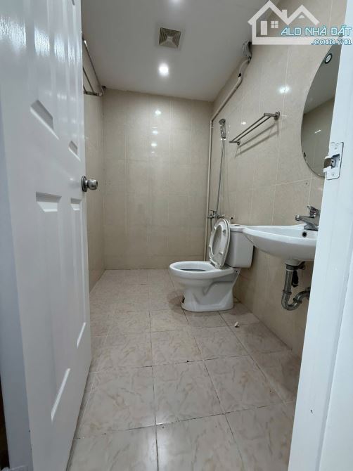 Bán căn hộ chung cư Nguyễn Huy Tưởng-Thanh Xuân -3 ngủ -2WC-5.6Tỷ - 3