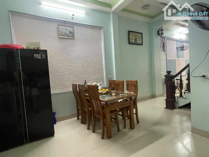 BÁN NHÀ 3 TẦNG NGÕ ĐƯỜNG LÊ HỒNG PHONG - 3