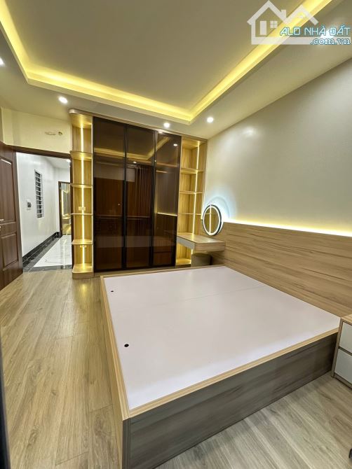 Thịnh Liệt - Hoàng Mai 57m x 5 tầng, mặt tiền 4m, giá 14.6 tỷ thương lượng - 3