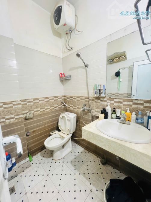 CẦN BÁN NHÀ PHỐ XÃ ĐÀN,ĐỐNGĐA NGÕ RỘNG THÔNG ĐẸP  2 THOÁNG OTO 4 CHỖ QUA CỬA 35 5T 8,7 TỶ - 3