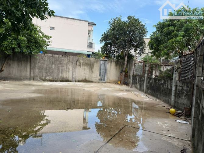 Lô Góc 100m2 thổ cư đường vào trường THCS Nguyễn Văn Bá số 21 đường 11 Linh Xuân - 3