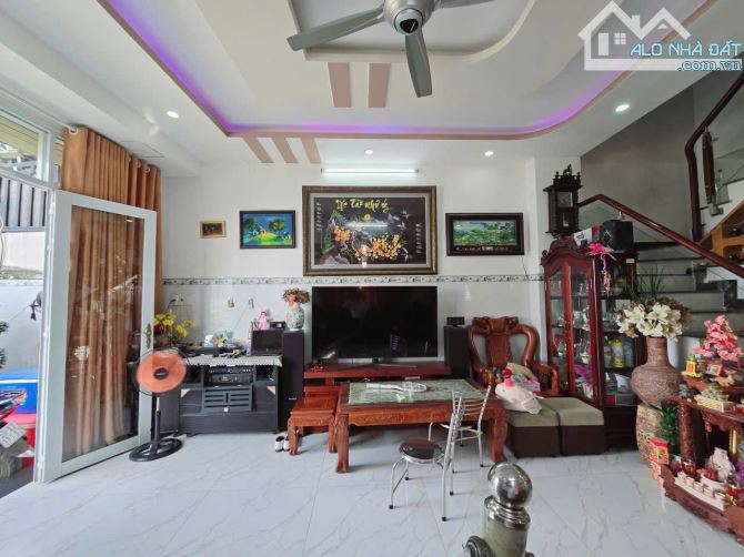 NHÀ BÁN 2 LẦU SÂN THƯỢNG TẠI HẺM 1545 LÊ VĂN LƯƠNG - 3