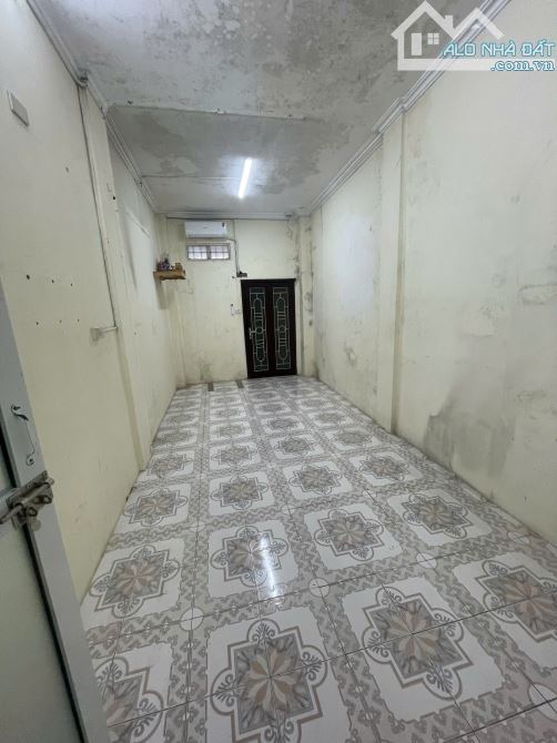 Cho thuê nhà phố Triệu Việt Vương: 45m2 x 3 tầng, MT: 4m, thông sàn, nguyên căn. - 3