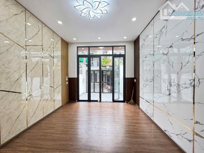 NHÀ 1 TRỆT 1 LẦU – ĐƯỜNG 18 THẠNH MỸ LỢI – 88M² NỞ HẬU – HẺM 5M – CHỈ 7.99 TỶ - 3