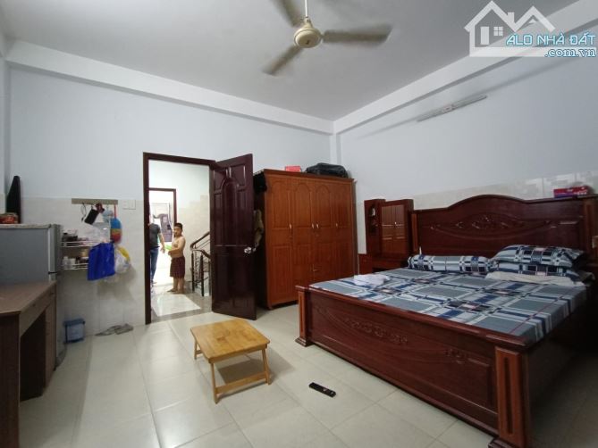 VIP MẶT TIỀN ĐÌNH NGHI XUÂN - BÌNH TÂN- 5 TẦNG - 100M2 CHỈ 9TỶ - 3