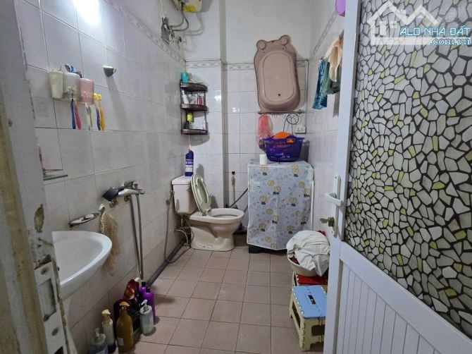 BÁN NHÀ HOÀN KIẾM- GẦN NHÀ HÁT LỚN - 3 TẦNG - NHỈNH 14 TỶ - 3