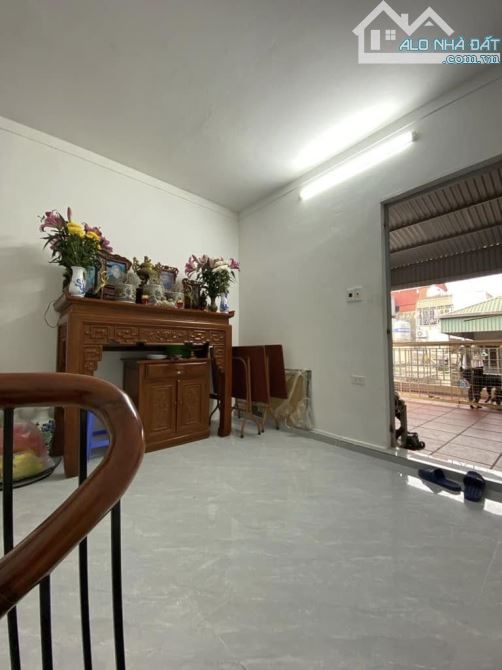 Hồng Mai- Nhà đẹp- Dân xây- Mặt ngõ thông- 10m ô tô tránh- 32m2- Hơn 7 tỷ - 3